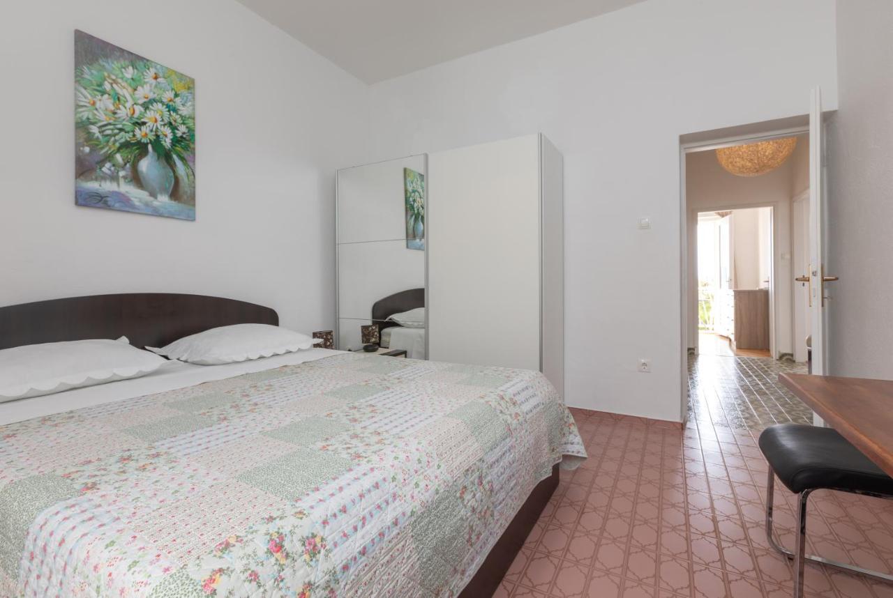 Beach Apartment Estelle Podgora Eksteriør billede